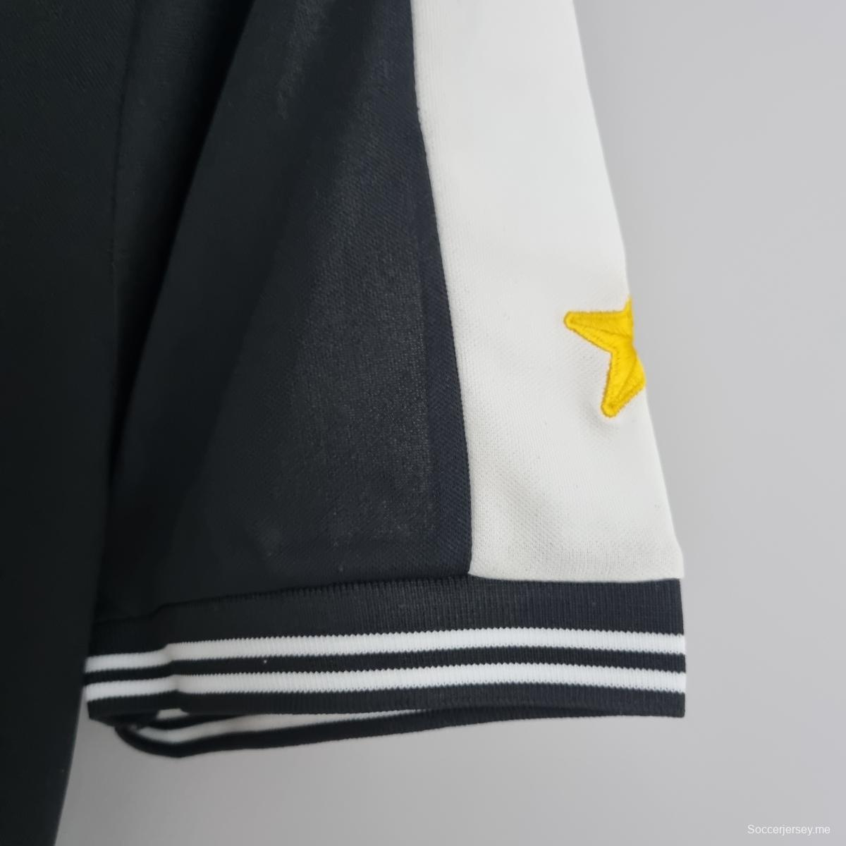 قميص كولو كولو كولو الرجعية 1992 كولو سوكرز خارج أرضه
