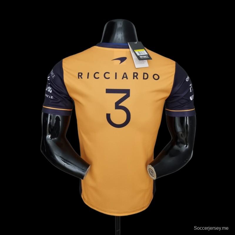 2022 فورمولا 1 2022 فورمولا 1؛ ماكلارين كرو برقبة عنق عنق
