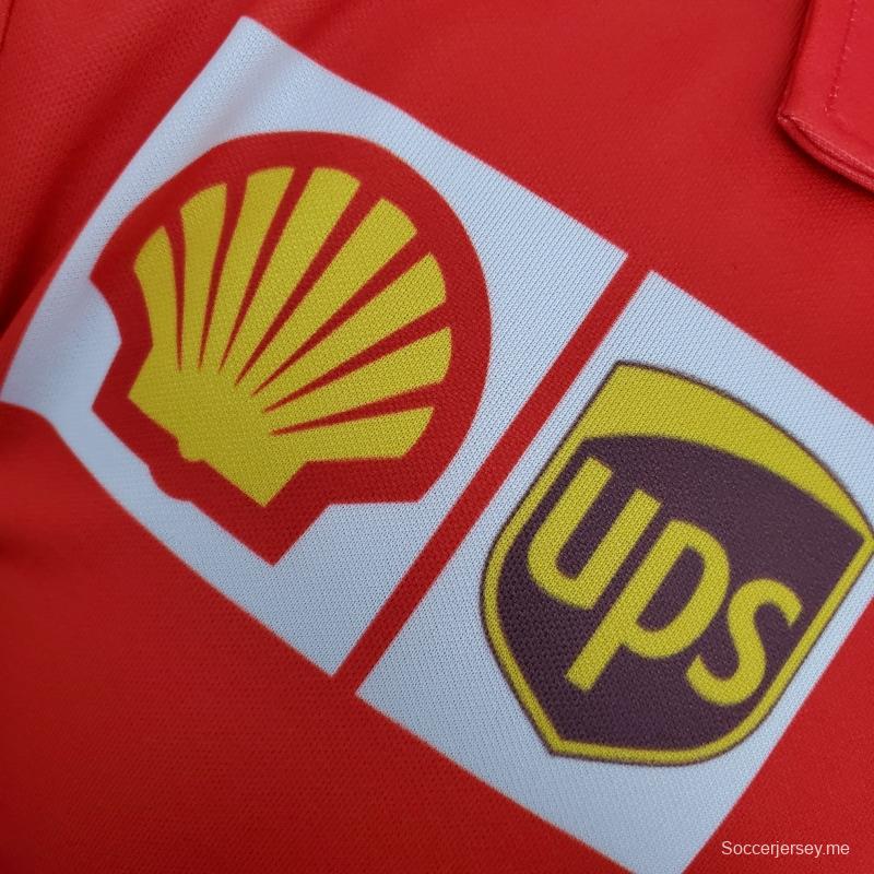 فورمولا 1 فورمولا 1؛ بدلة سباق فيراري حمراء
