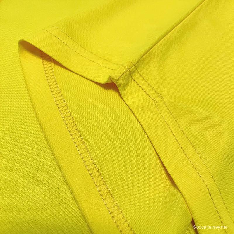 قميص منتخب البرازيل لكرة القدم الأساسي عتيق موديل 1970
