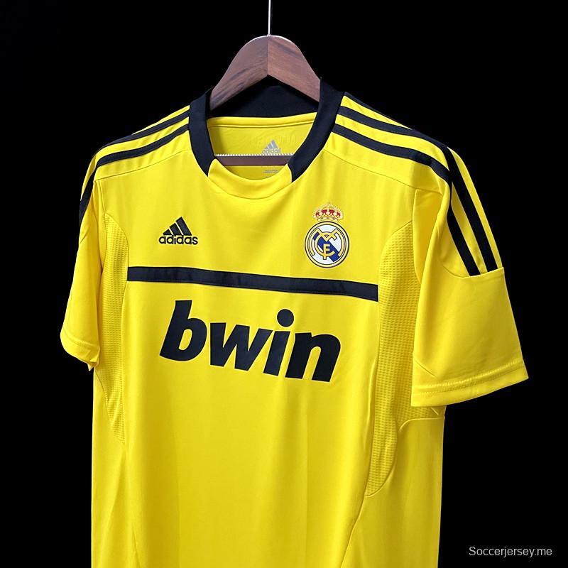 قميص أصفر لحارس مرمى ريال مدريد 11/12 ريترو 11/12 ريال مدريد
