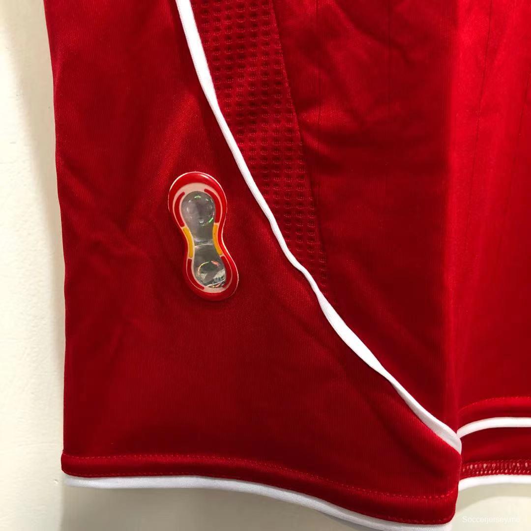 قميص كرة القدم الأساسي لليفربول 06/08 ريترو 06/08
