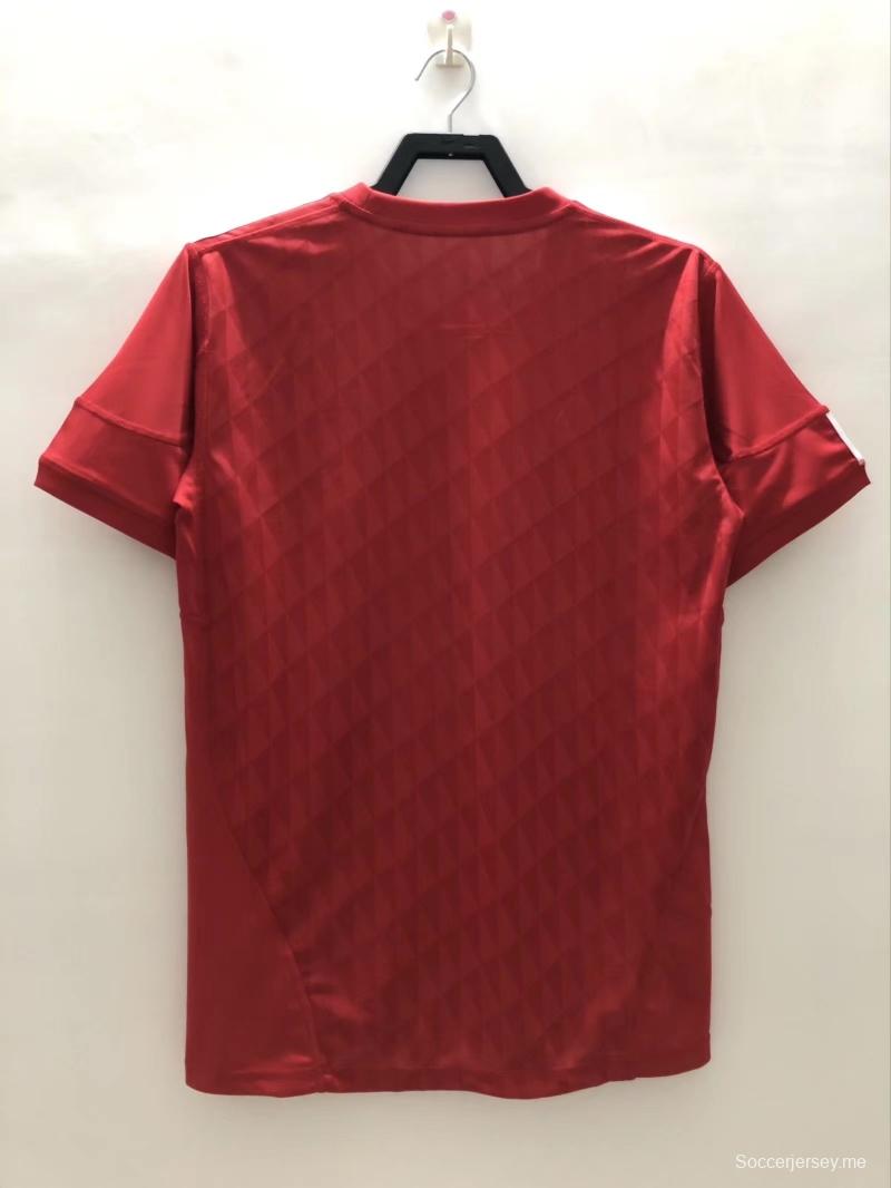 قميص كرة القدم الأساسي لليفربول 10/11 ريترو 10/11
