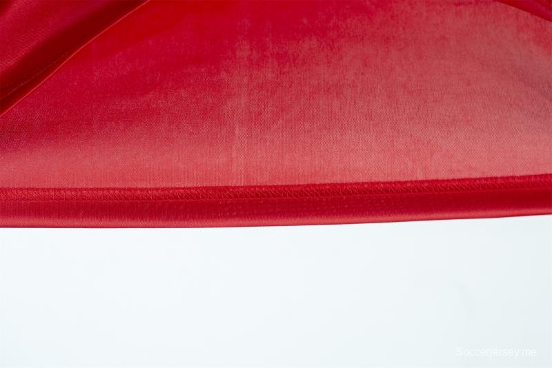 قميص كرة القدم الأساسي لليفربول 92/93 ريترو 92/93
