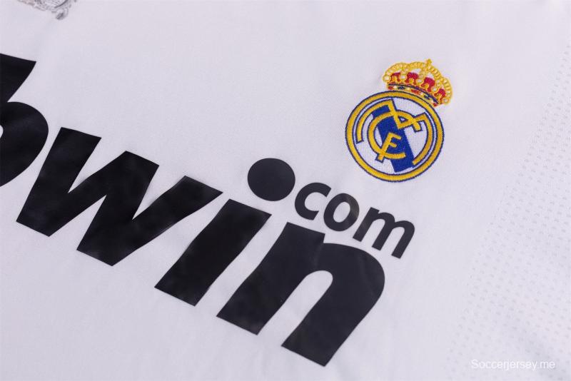 قميص ريترو 09/10 ريال مدريد 09/10 ريال مدريد لكرة القدم

