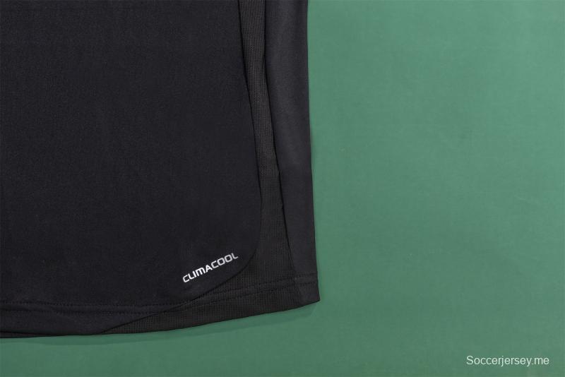 قميص كرة القدم RETRO 09/10 ريال مدريد خارج ملعبه
