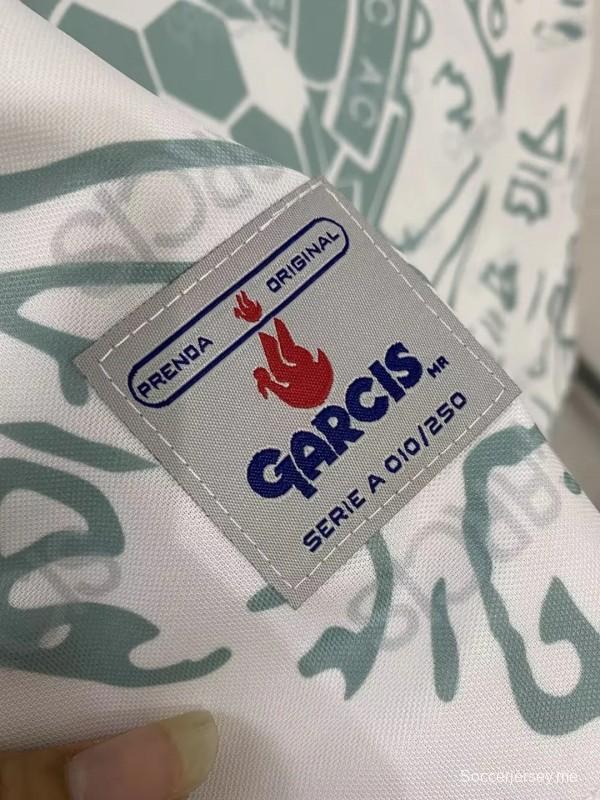 قميص مكسيكي قديم موديل 1999 خارجي
