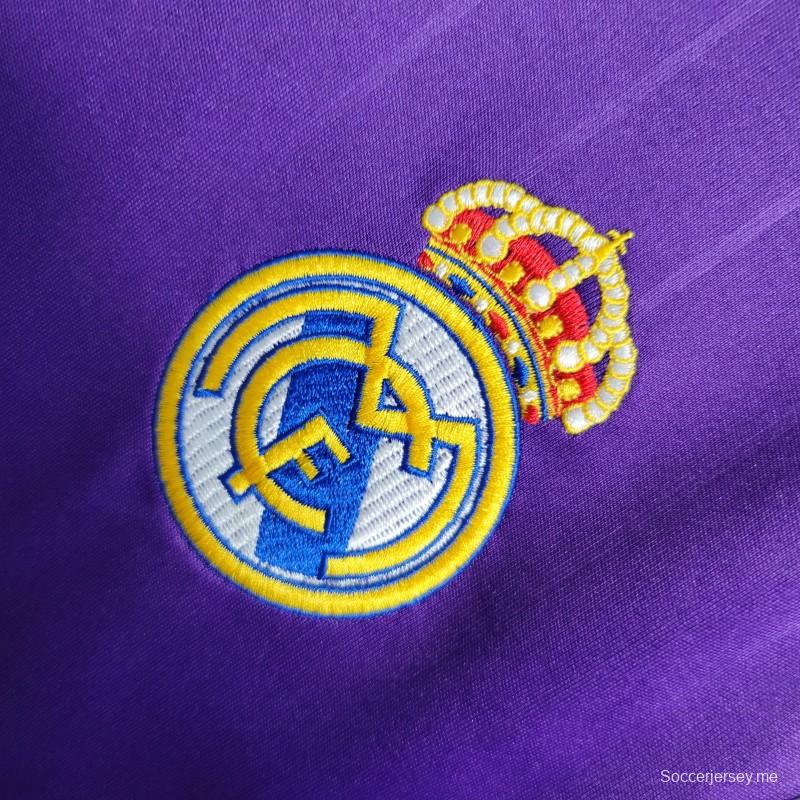 قميص ريترو 06/07 ريال مدريد الثالث الأرجواني القديم 06/07

