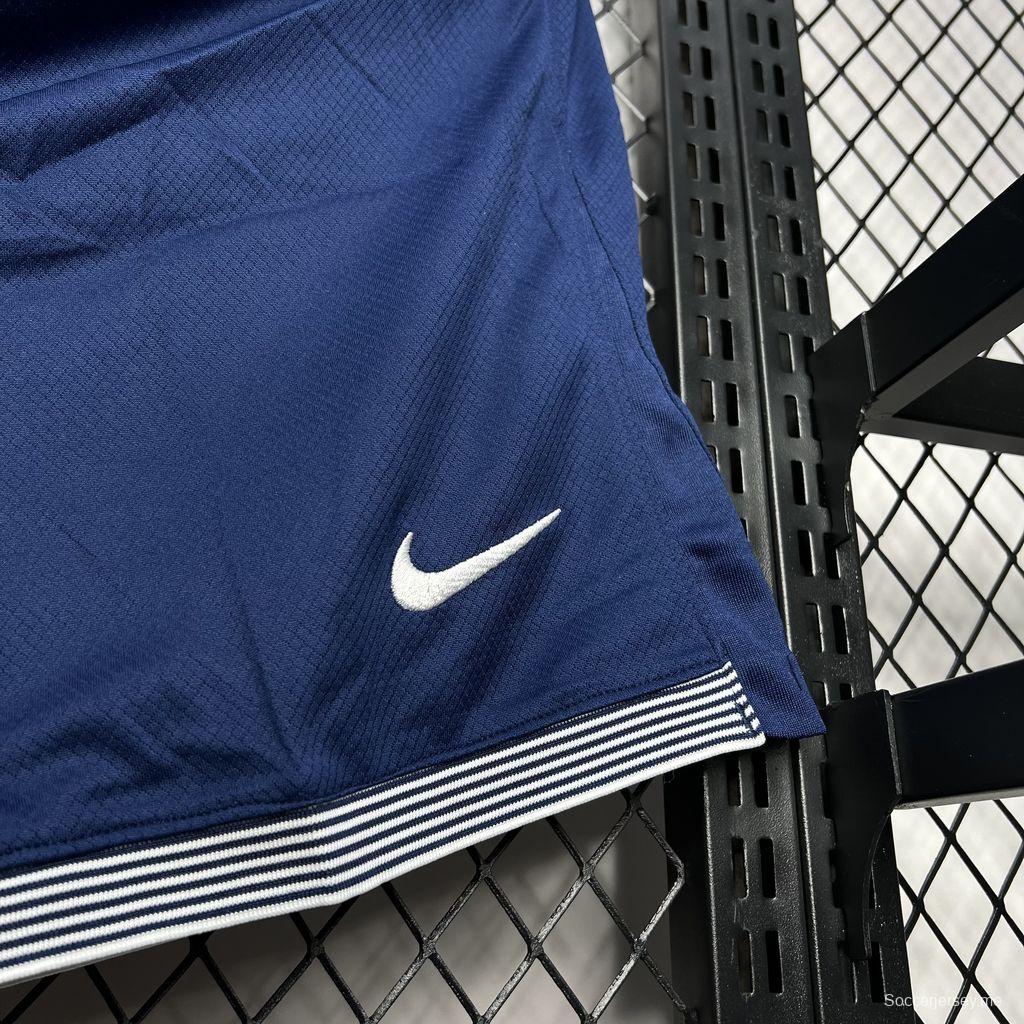 24/25 توتنهام هوتسبير 24/25 شورت توتنهام هوتسبير الرئيسي
