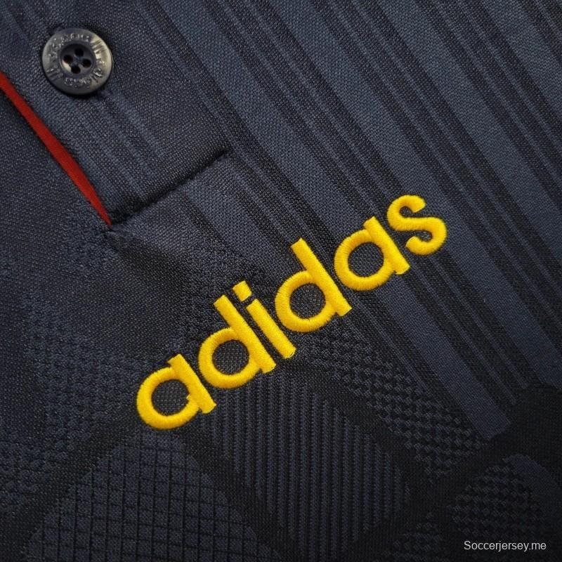 قميص منتخب إسبانيا 1996 ريترو 1996 خارج الديار
