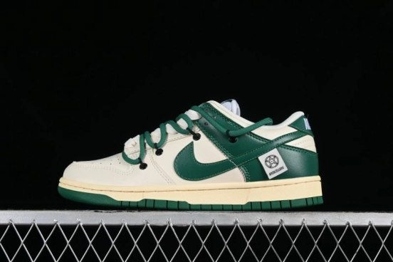 Nike Dunk Low Retro Deconstructed Style with Aged Labels SB Strap Low-Top Casual Sneakers - DD1503-112