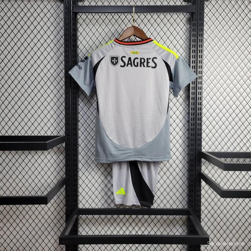 24/25 قميص بنفيكا الثالث للأطفال 16-28 قميص بنفيكا الثالث
