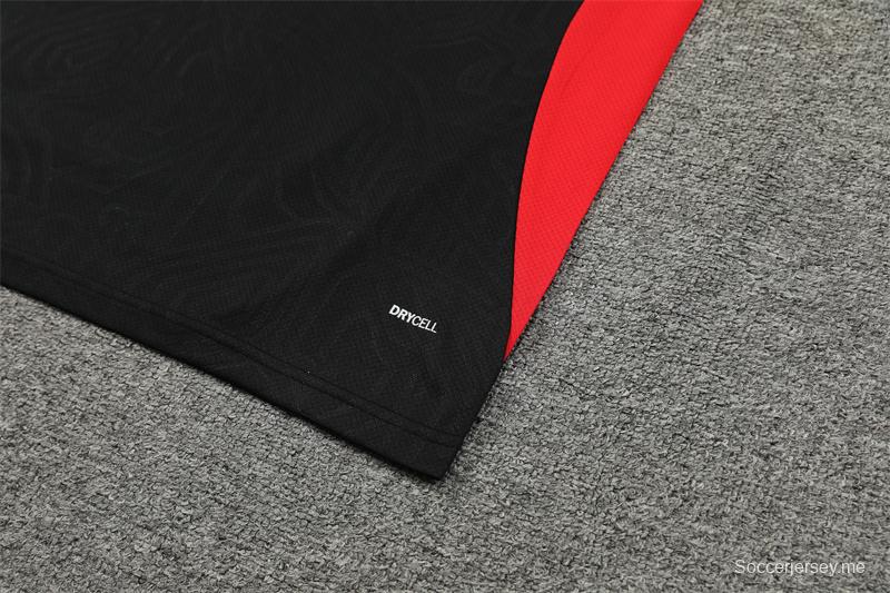 24/25 ميلان ميلان قميص بأكمام قصيرة أسود + شورت قصير الأكمام
