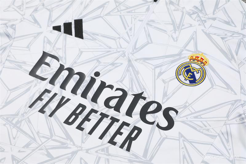 24/25 ريال مدريد سترة بيضاء خاصة نصف سحاب + بنطلون طويل + بنطلون طويل