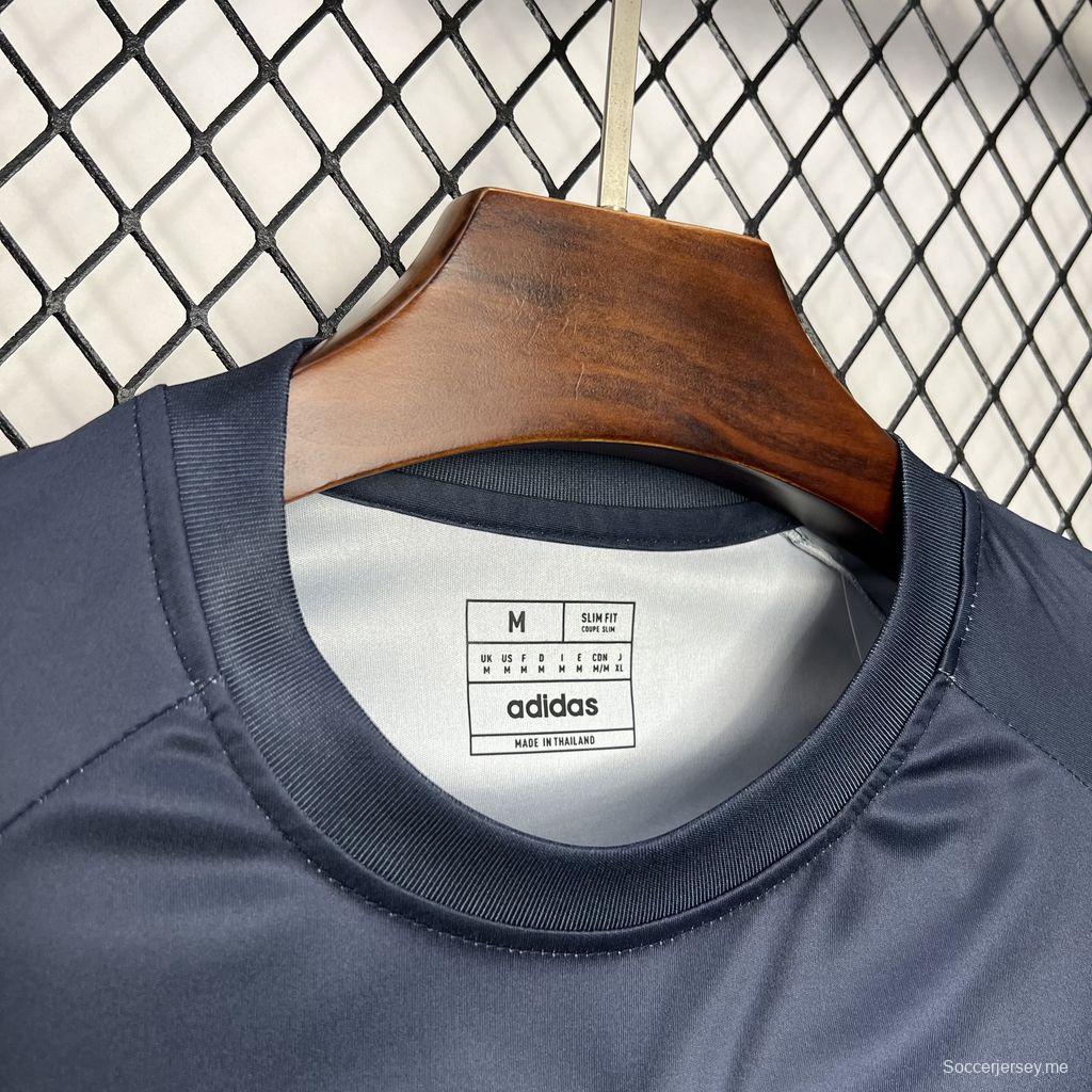 24/25 قميص تدريب يوفنتوس قبل المباراة بالزي الرسمي الموحد