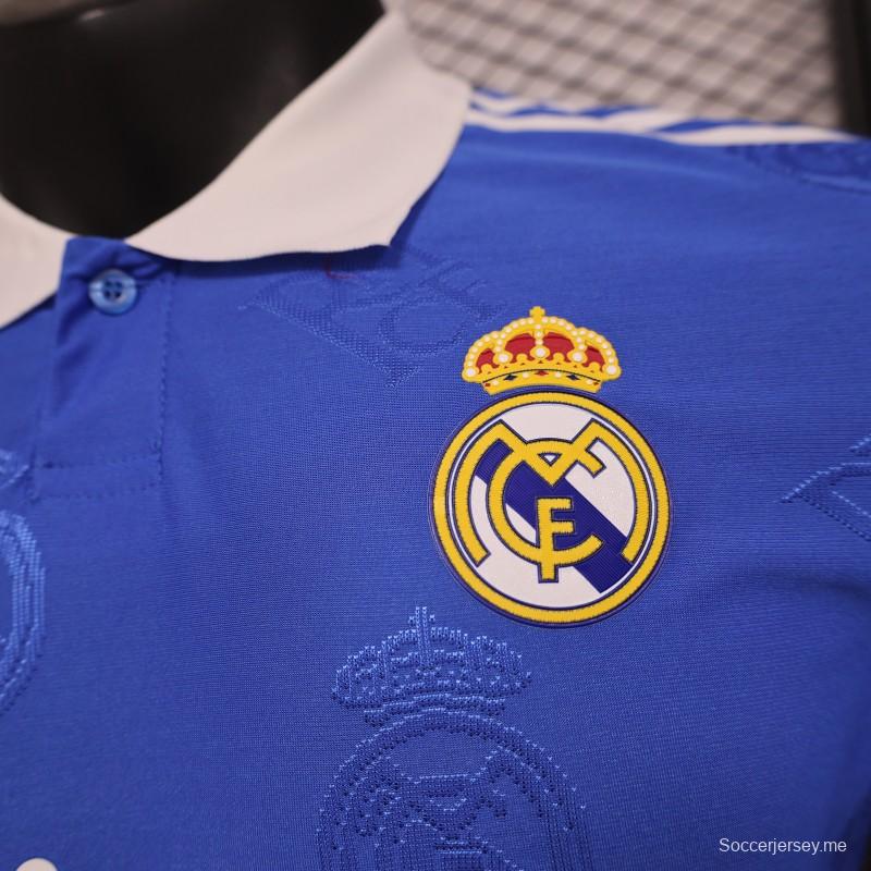 إصدار اللاعب 24/25 قميص ريال مدريد الأزرق قبل المباراة 24/25 ريال مدريد الأزرق