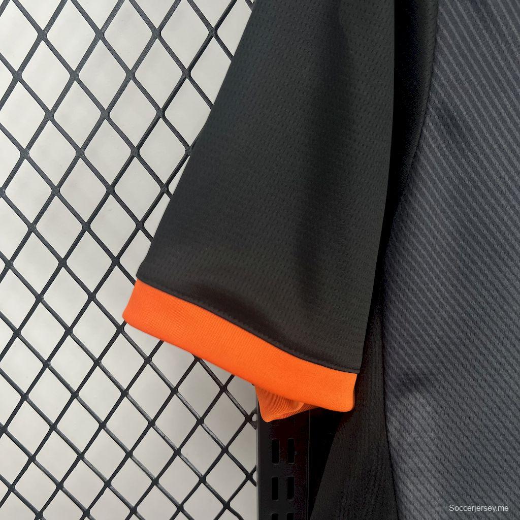 2025/26 قميص جالاتاساراييس أسود إصدار خاص 2025/26