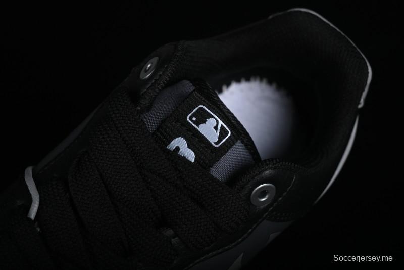 New York Yankees MLB Chunky Liner Basic Height Increasing Casual Sneakers - 3ASXCLB3N50BKL