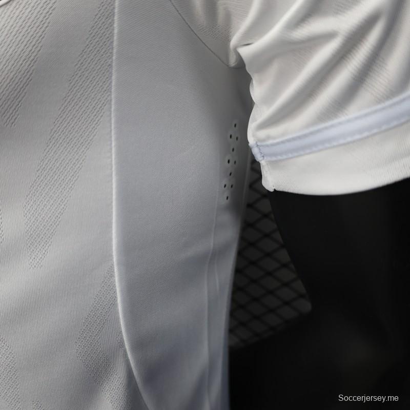 إصدار اللاعب 25/26 قميص سانتوس المنزلي بدون رعاة