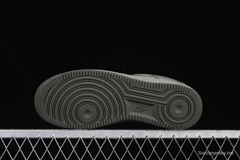 Nike Air Force 1 '07 Low Casual Sneakers with Full-Length Air Cushion - HM9483-300