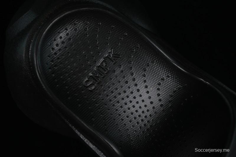 SMFK COMPASS Embossed One-Word Platform Slides - E9066