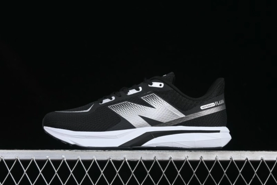 New Balance DynaSoft Flash V7 Retro Casual Shoes - MFLSHBK7