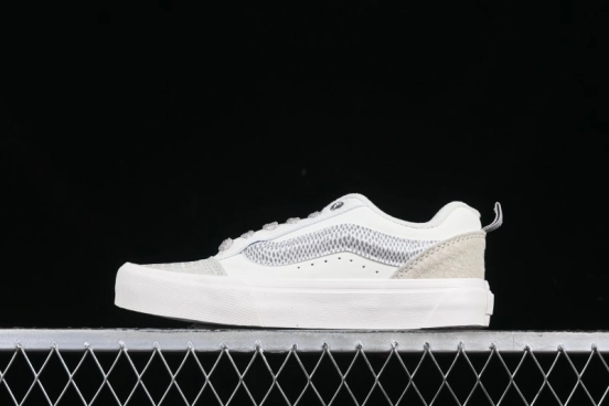 Vans Classics Knu Skool Vr3 Snake Year Limited Edition Chunky Sneakers - VN0009QCSNK