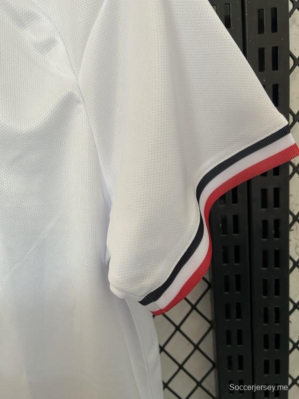 25/26 الإصدار الخاص بمانشستر يونايتد 25/26