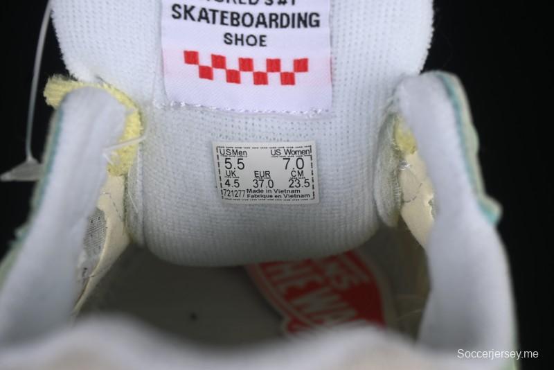 Vans Wayvee Low-Top Retro Skate Shoes - VN0A5JIA9DF