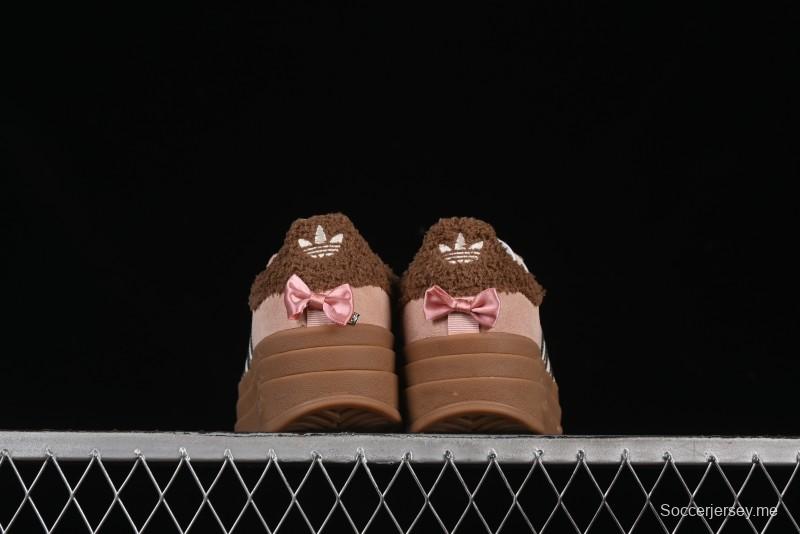 أديداس أوريجينالز جازيل بولد JR4244 من أديداس أوريجينالز حذاء رياضي منخفض الكعب بنعل متين مقاوم للانزلاق