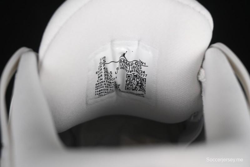 حذاء نايك اير جوردان 4 ريترو ريترو من نايك مع جزء علوي من نسيج شبكي وشمواه - IB4466-025