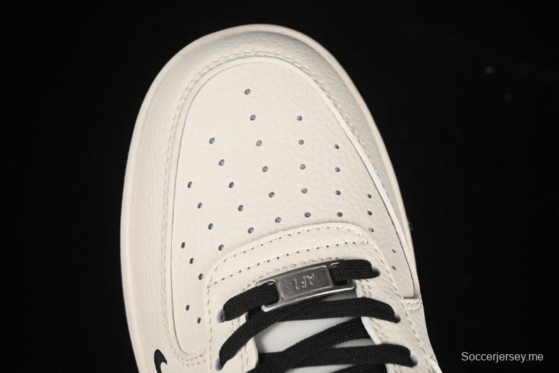 حذاء نايك اير فورس 1 '07 سوبريم سوبريم سوبريم سنيكرز كاجوال من نايك - XX3168-149