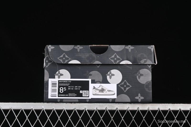 حذاء نايك اير فورس 1 '07 المنخفض من نايك اير فورس 1 '07 LV Collaboration باللون الكريمي أسود كاجوال - BZ6808-103