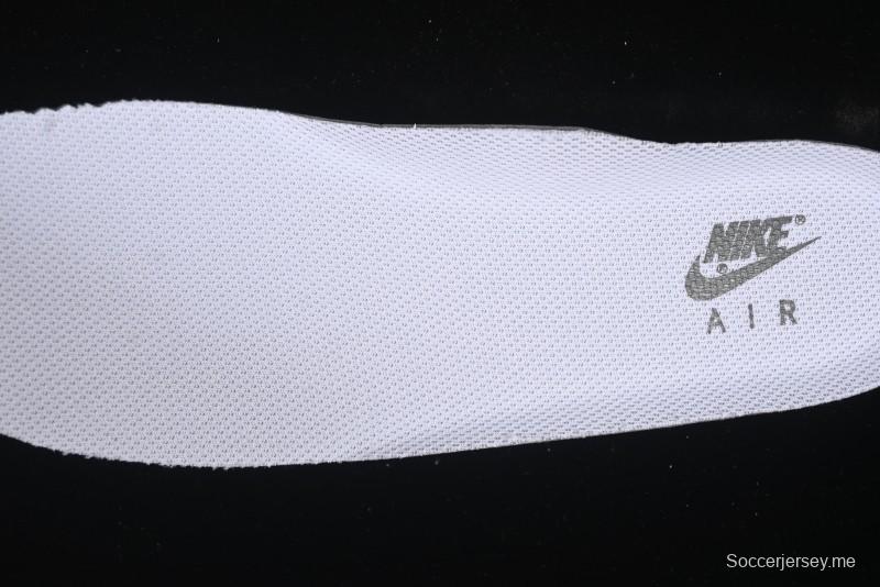 حذاء رياضي نايك اير فورس 1 '07 منخفض كاجوال باللون الرمادي الكريمي مع وسادة هوائية كاملة الطول - SC9207-534