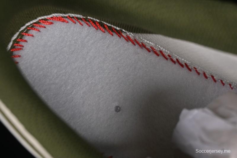 حذاء نايك اير فورس 1 '07 منخفض سوبريم سوبريم بالتعاون مع نايكي، حذاء رياضي كاجوال متعدد الألوان باللون الأخضر العسكري - XX3168-148