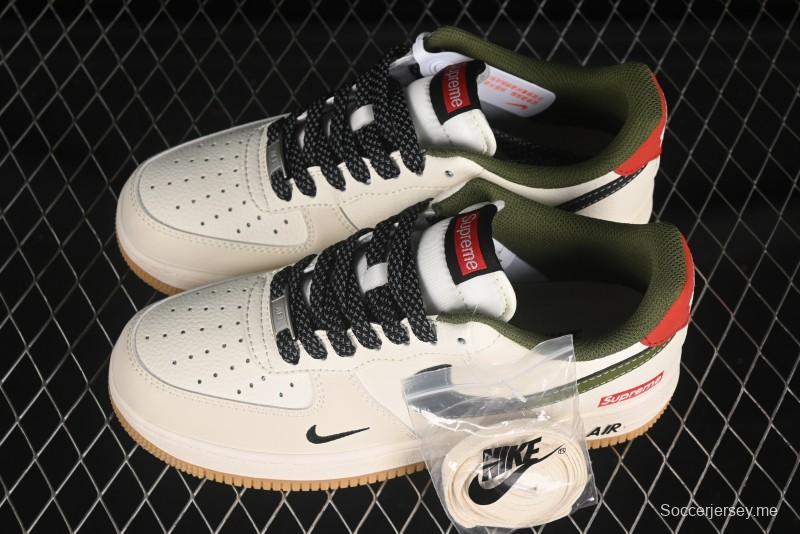 حذاء نايك اير فورس 1 '07 سوبريم سوبريم سوبريم سنيكرز سنيكرز كاجوال بنعل كاجوال متدرج - XS1958-567