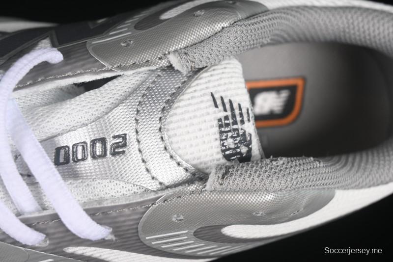 حذاء الجري الكاجوال من سلسلة نيو بالانس 2000 ريترو على طراز أبي - U2000AA