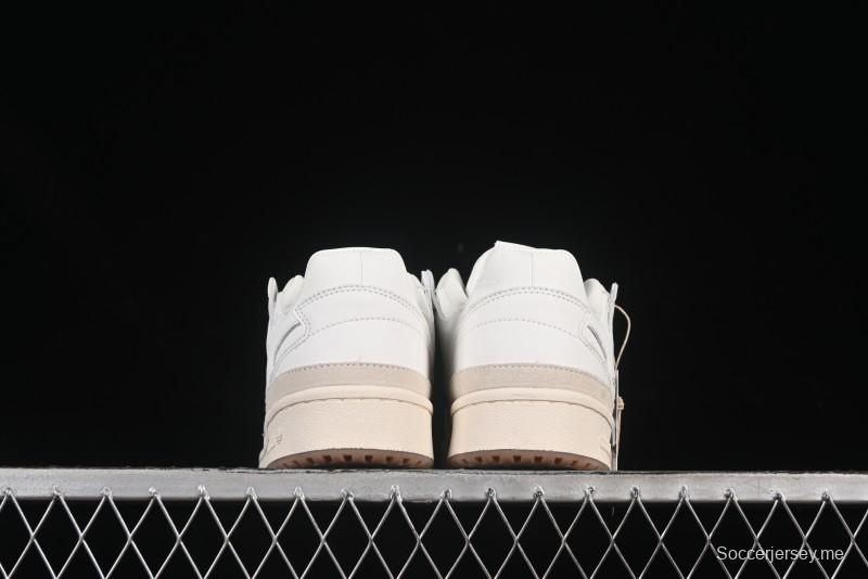 حذاء كرة السلة فوروم 84 ريترو منخفض من أديداس - JH7940