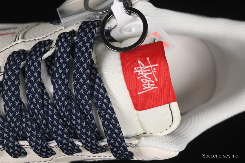 حذاء رياضي كاجوال بشعار أزرق أحمر بشعار أزرق مزدوج اللون من نايك اير فورس 1 '07 منخفض من ستوسي - HH7518-072