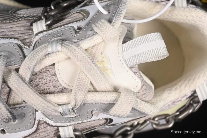 حذاء بالنسياغا الرياضي فانتوم سنيكرز 3XL من بالنسياغا بحزام شفاف للكعب - W3XPL9182