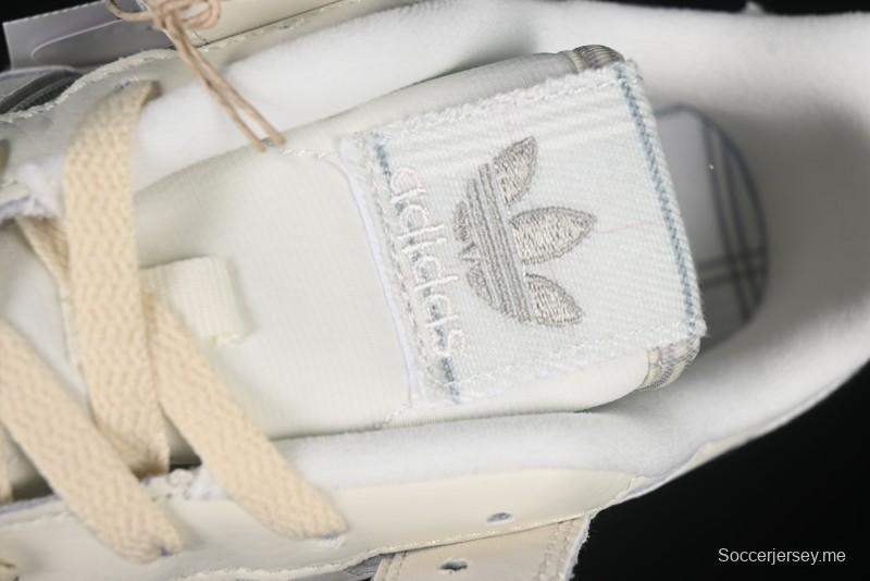 حذاء أديداس فوروم 84 ريترو منخفض لكرة السلة - JH9597