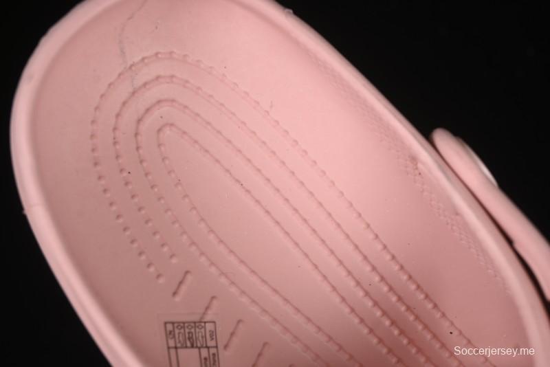 صندل كروكس كلاسيك كلوغ الشاطئي ثنائي الاتجاه ذو فتحات تهوية - B.D4