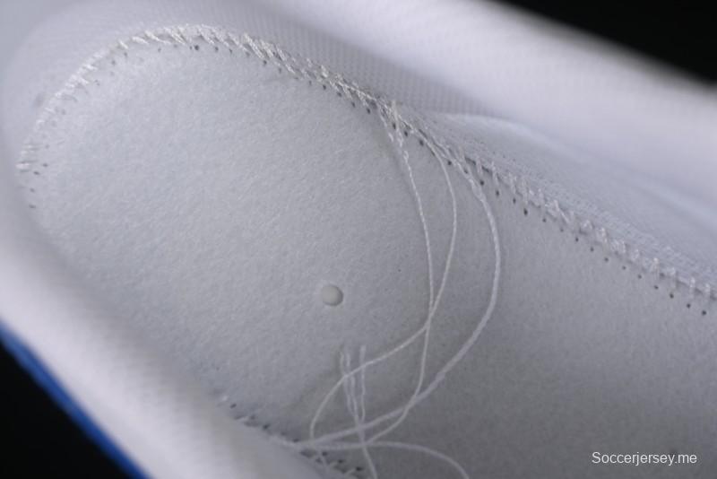 حذاء رياضي كاجوال منخفض من نايك اير فورس 1 '07 من نايك بتصميم ثنائي الأبعاد أزرق سماوي متدرج - ZH0316-076