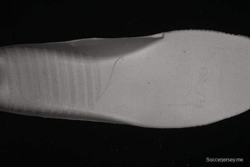 حذاء نايك اير فورس 1 '07 سوبريم سوبريم سوبريم سنيكرز نايك اير فورس 1 '07 سوبريم سوبريم تعاون دوال تون رمادي مطبوع كاجوال - HH7518-077