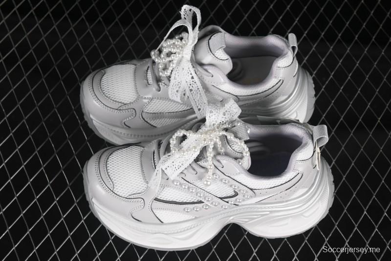 حذاء أبي كاجوال ذو سلسلة لؤلؤية من الدانتيل GG-CC - 250310 فضي