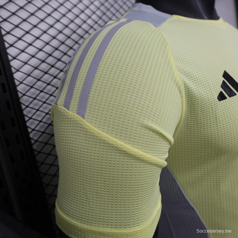 إصدار اللاعب 2025 قميص الجزائر أصفر فاتح بتصميم أديداس 2025