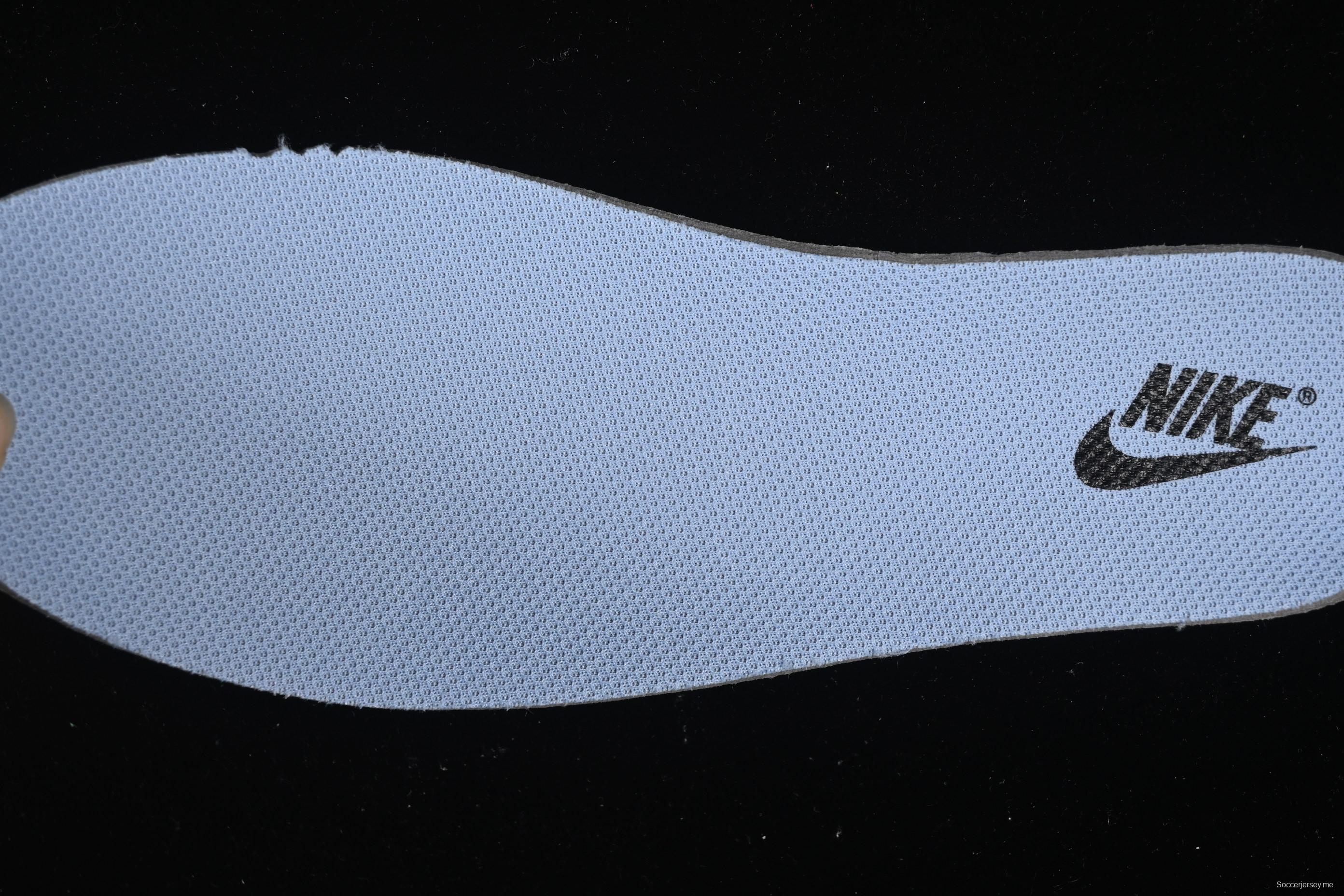 حذاء رياضي كاجوال ريترو ريترو منخفض من نايك من الجلد والجلد المدبوغ مع نعل من حليب جوز الهند المعتق - IB6399-400