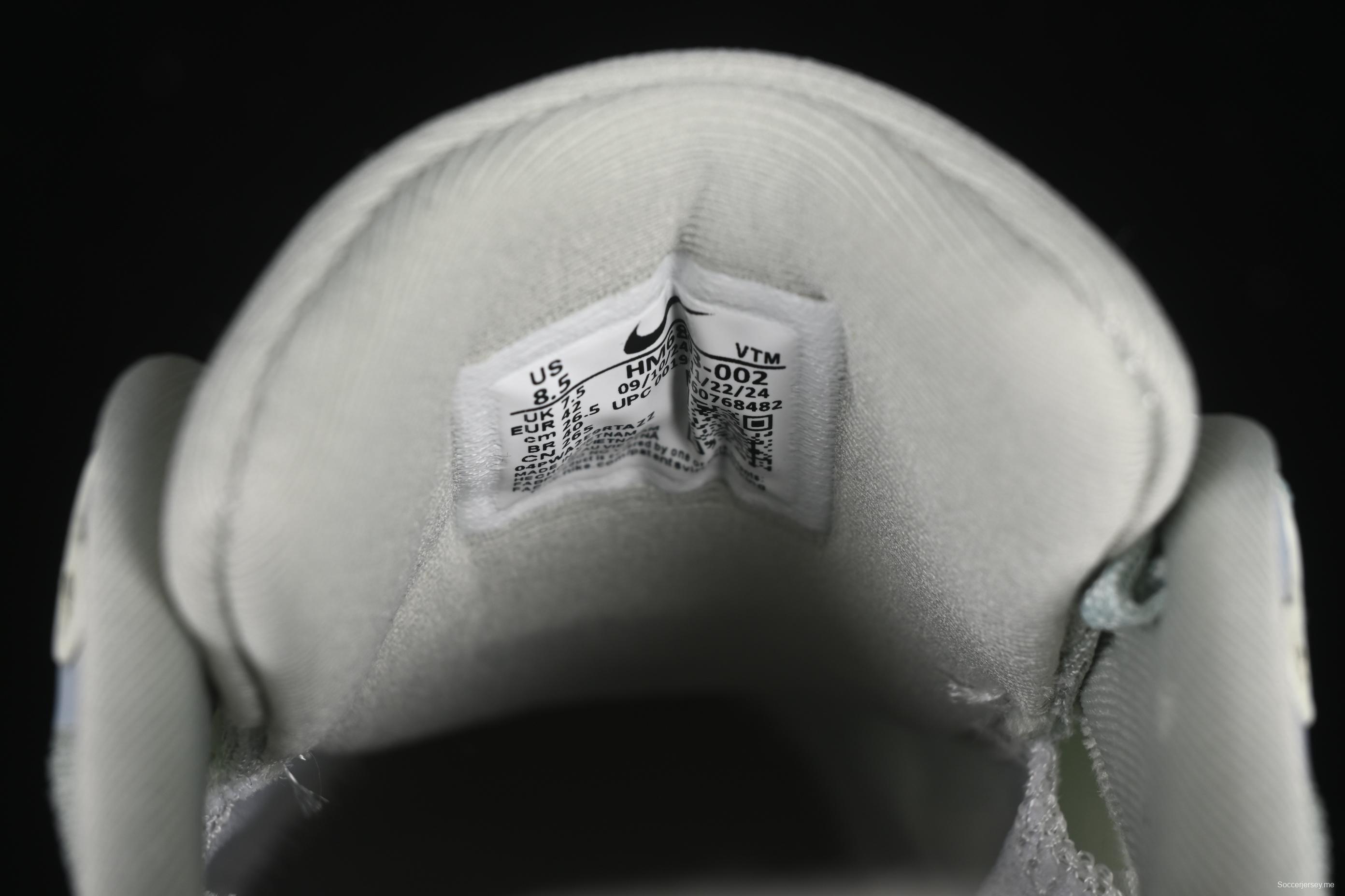 حذاء الجري نايك اير زوم فوميرو 18 مون لاندينج 18 2025 نايك اير زوم فوميرو 18 مون لاندينج 18 2025 حذاء جري كاجوال بتوسيد جديد مع وحدة هواء زوم اير مدمجة - HM6803-002