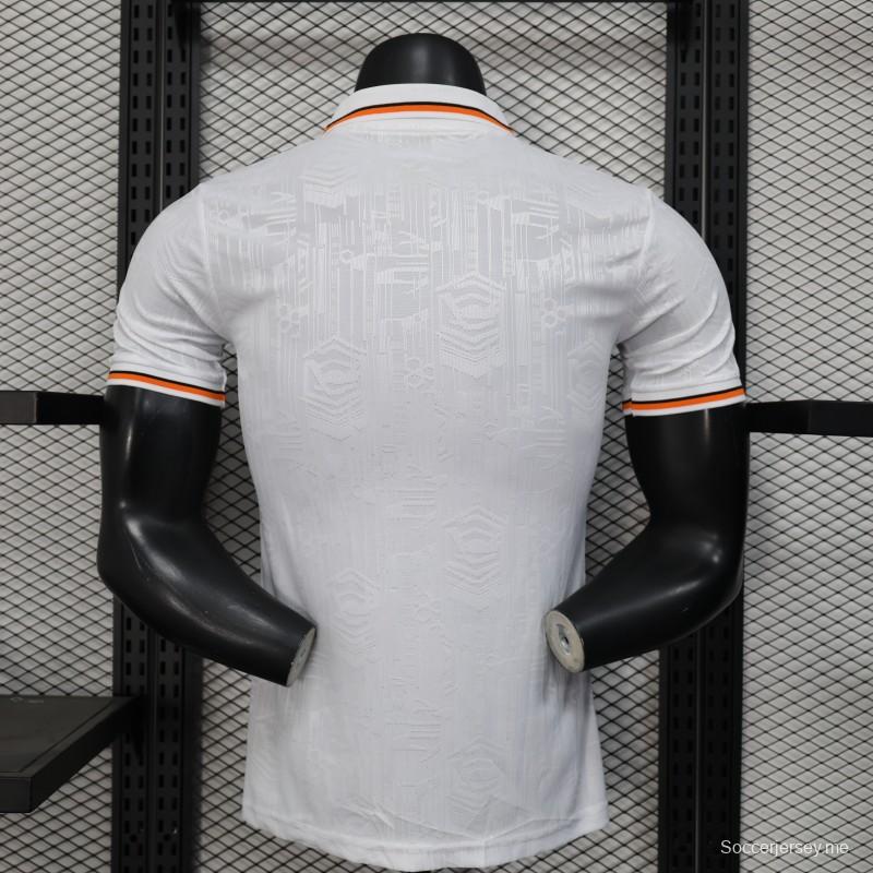 إصدار اللاعب 2025 قميص أبيض ياباني مع قميص دراغون بول غوكو جرافيك