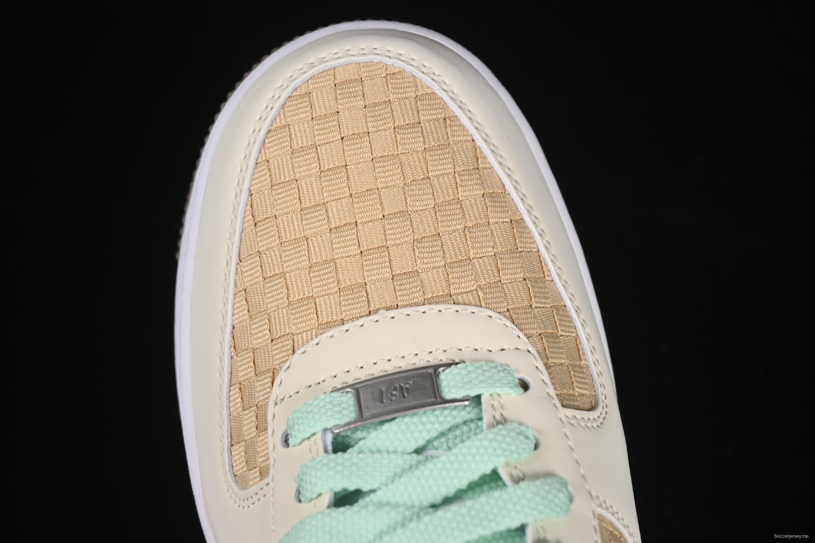 حذاء رياضي نايك اير فورس 1'07 منخفض كاجوال مع وسادة هوائية كاملة الطول - IB5722-100